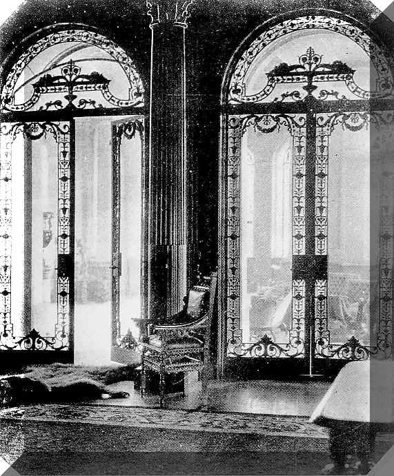 cus100020.jpg (212104 bytes)